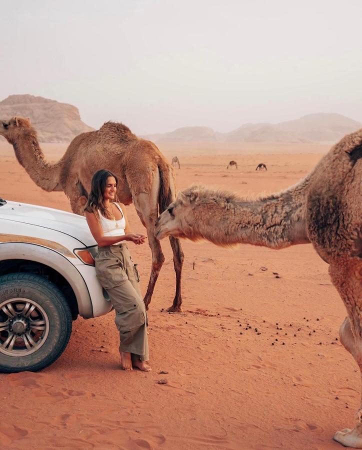 Sun Luxury Camp &Tour Appartement Wadi Rum Buitenkant foto